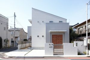 三鷹市　二世帯住宅